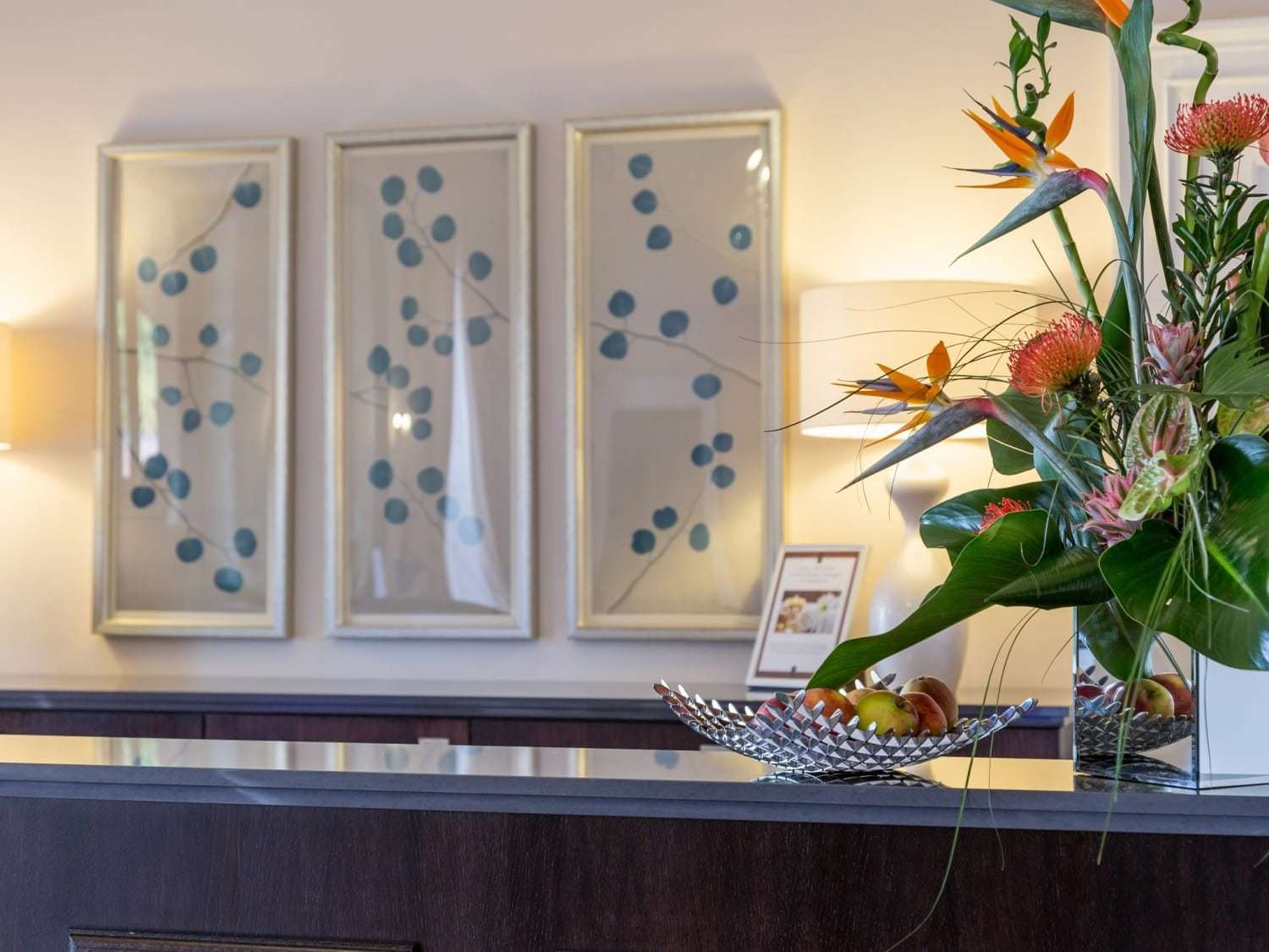 Oakley Hall Hotel Бейсингсток Интериор снимка
